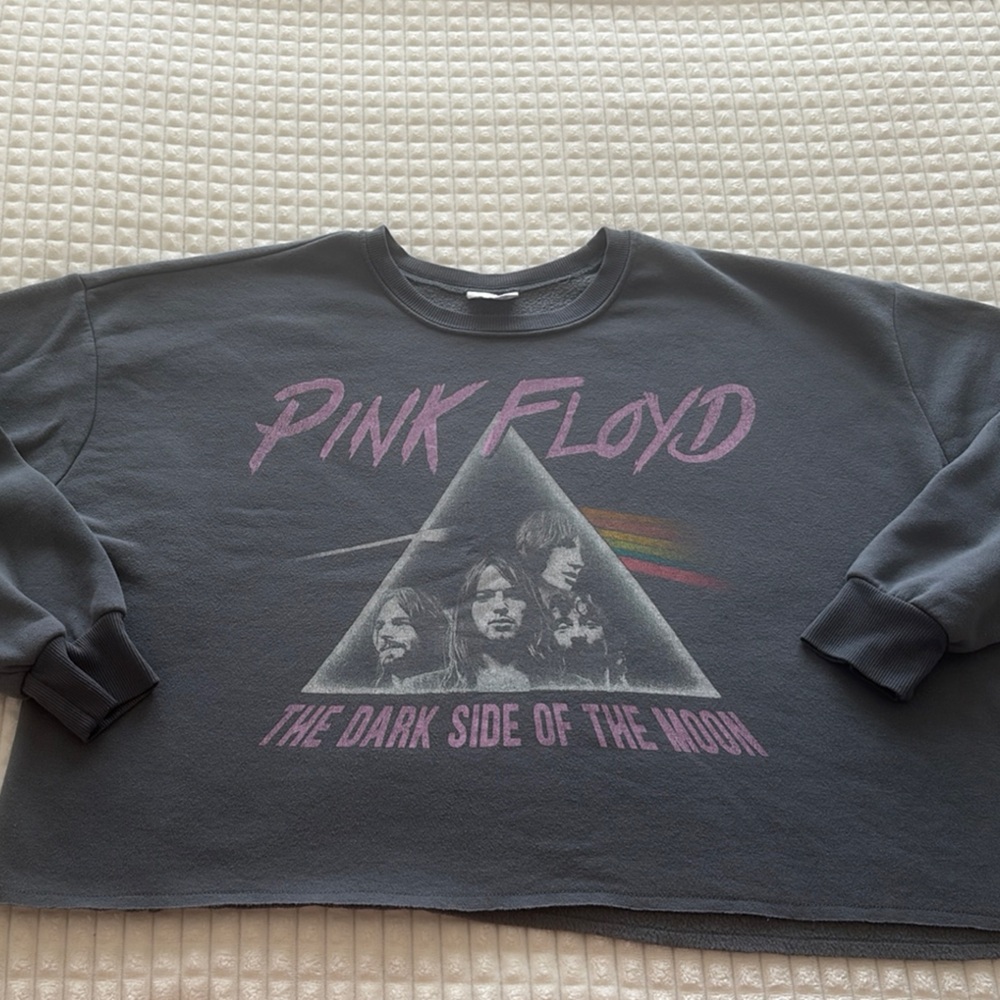 Pink Floyd Gray Sweatshirt with Graphic Design